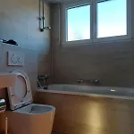 Grosszuegige 3 Schlafzimmer In Bergblick Zentral Lägenhet *
