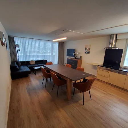 Lägenhet Grosszuegige 3 Schlafzimmer In Bergblick Zentral Davos