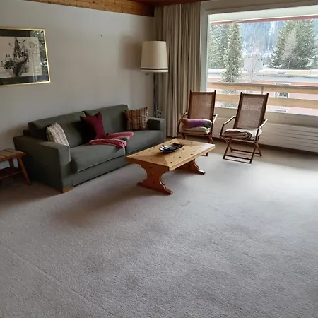 Grosszuegige 3 Schlafzimmer In Bergblick Zentral Lägenhet *