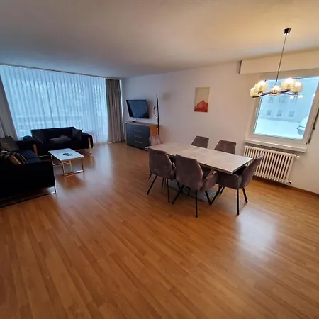 Grosszuegige 3 Schlafzimmer In Bergblick Zentral * 다보스