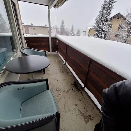 Grosszuegige 3 Schlafzimmer In Bergblick Zentral *