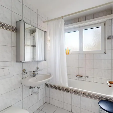 アパート Grosszuegige 3 Schlafzimmer In Bergblick Zentral *
