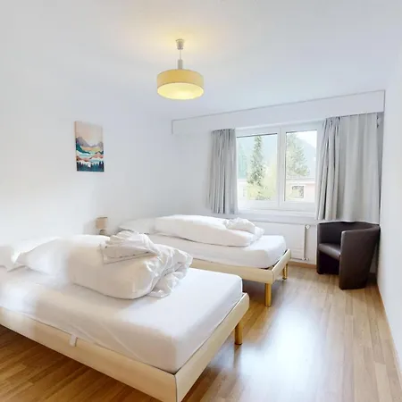 Grosszuegige 3 Schlafzimmer In Bergblick Zentral *