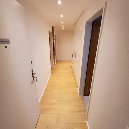 アパート Grosszuegige 3 Schlafzimmer In Bergblick Zentral ダヴォス・プラッツ