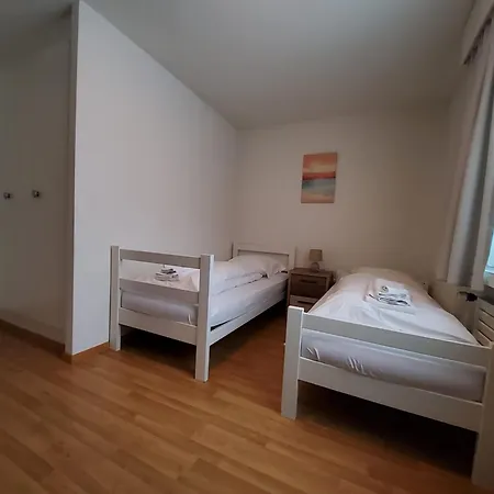 Cresta - Three Bedroom דירה